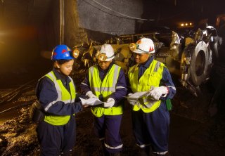 ROLE OF WOMEN IN MINING To further support BEE to empower women, society and businesses, as well as the mining industry, need to rethink the role of women on a broader scale