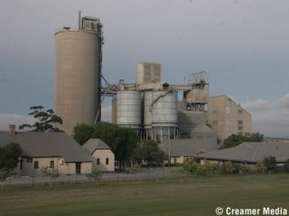  PPC says FY earnings could fall as mcuh as 30%