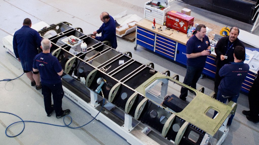 Mechanics assemble Bloodhound's rear lower chassis