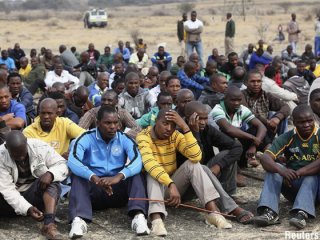 Lonmin accelerates union recognition process to ease Marikana tensions