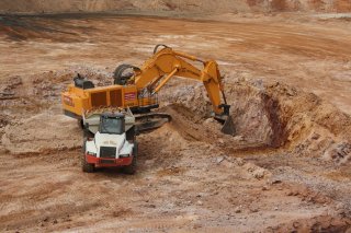 MOGALE GOLD OPERATION The compnay placed a multimillion-rand order for two Hyundai R1200-9 excavators 