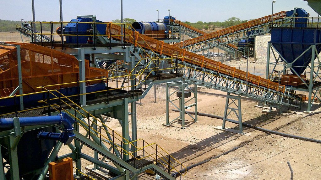 South African firm starts erecting diamond plant  at Zim mine