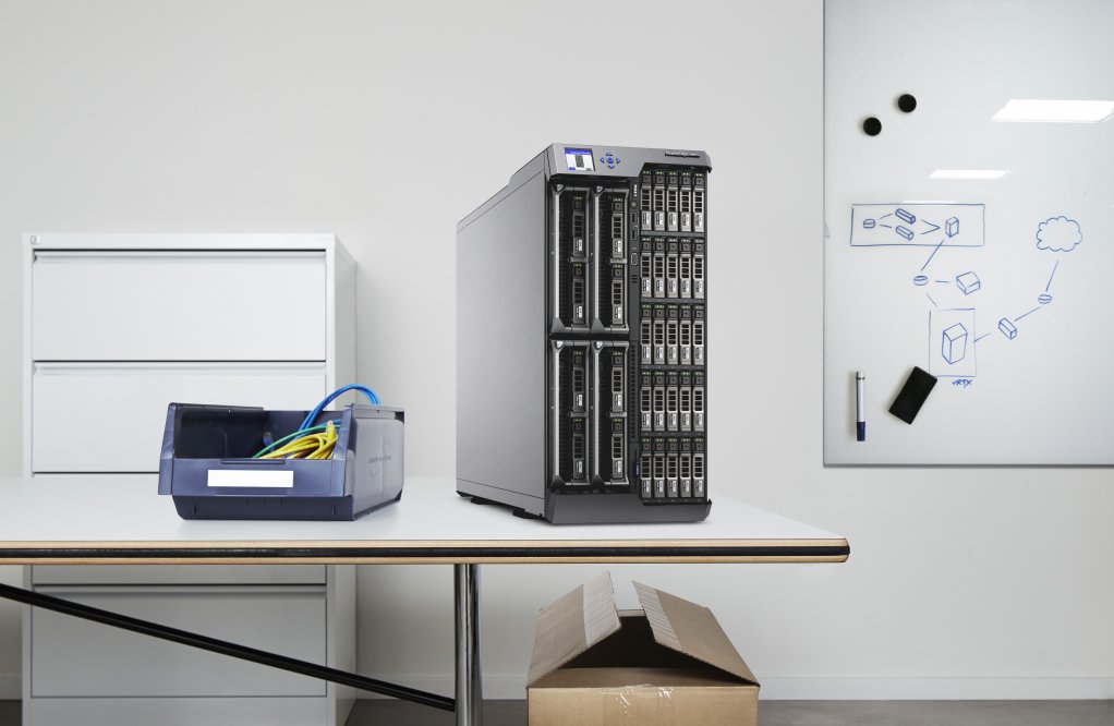 VRTX 48 TB SERVERThe 48 TB server has integrated networking, computing and storage and can operate using ambient air-cooling at 35° C