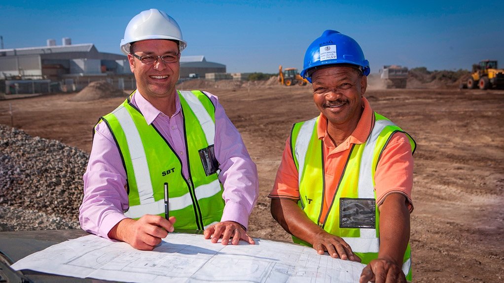 SITE CLEARANCEAir Products has started with the site clearance for the construction of its new air separation unit, in the Eastern Cape, which is scheduled for completion in the third quarter of next year