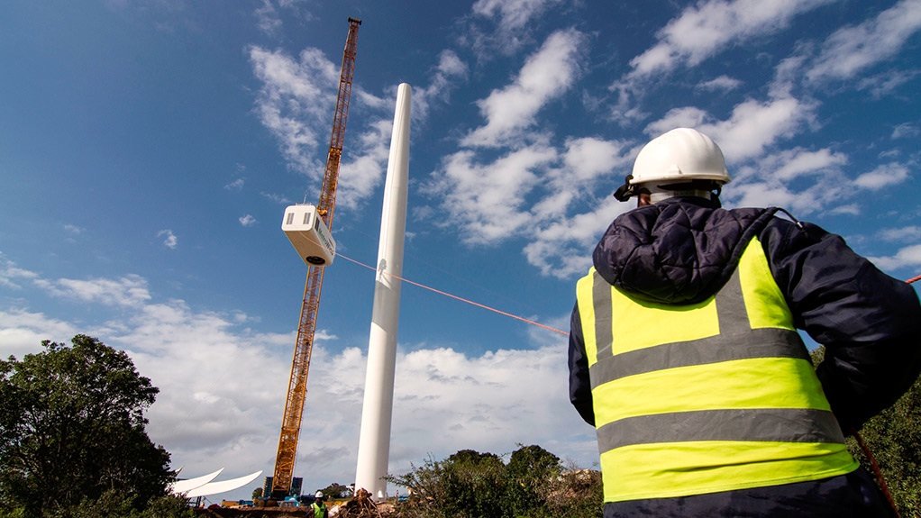 HEAVY LIFTING It took two cranes to assemble the wind turbine in the Eastern Cape 