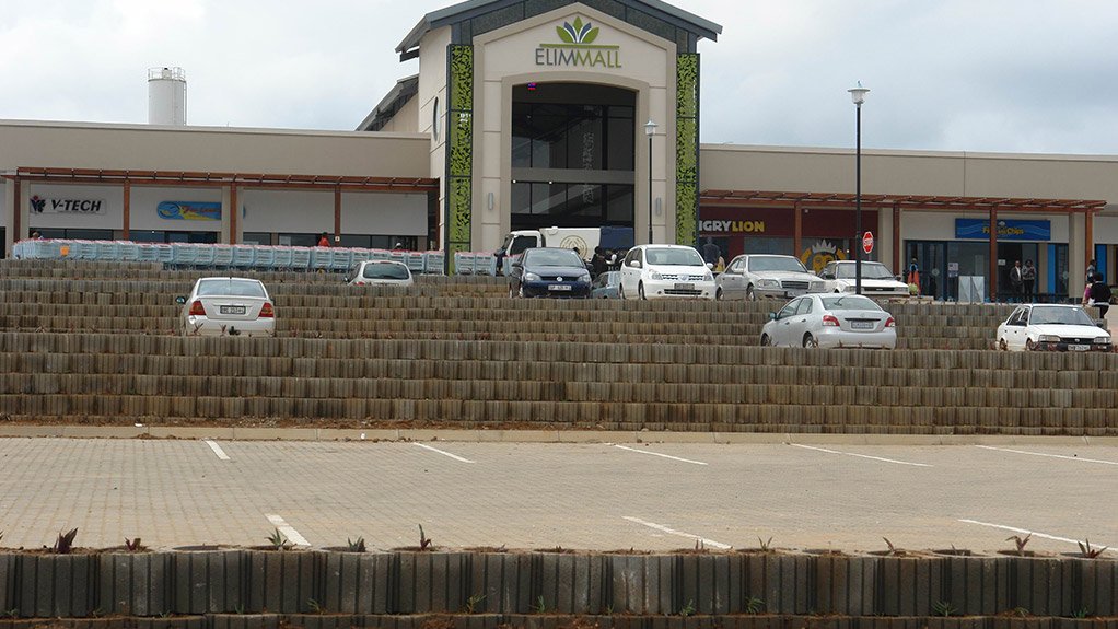 The New Elim Shopping Centre Paved By Technicrete