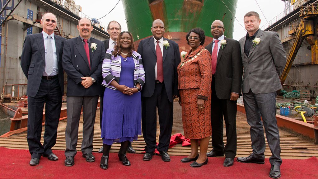 Left to right: EBH South Africa GM Rob Deane; DCD MD Rob King, EBH South Africa financial director Graham Parnell, EBH Namibia director Ruusa Shipiki-Kapolo, 
Minister of Works and Transport Erkki Nghimtina, Mayor of Walvis Bay Uilika Nambahu, Namport CEO Bisey Uirab, EBH Namibia CEO Hannes Uys