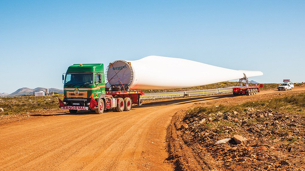 MOVING THE BLADE Transporting the 49 m blades to site 