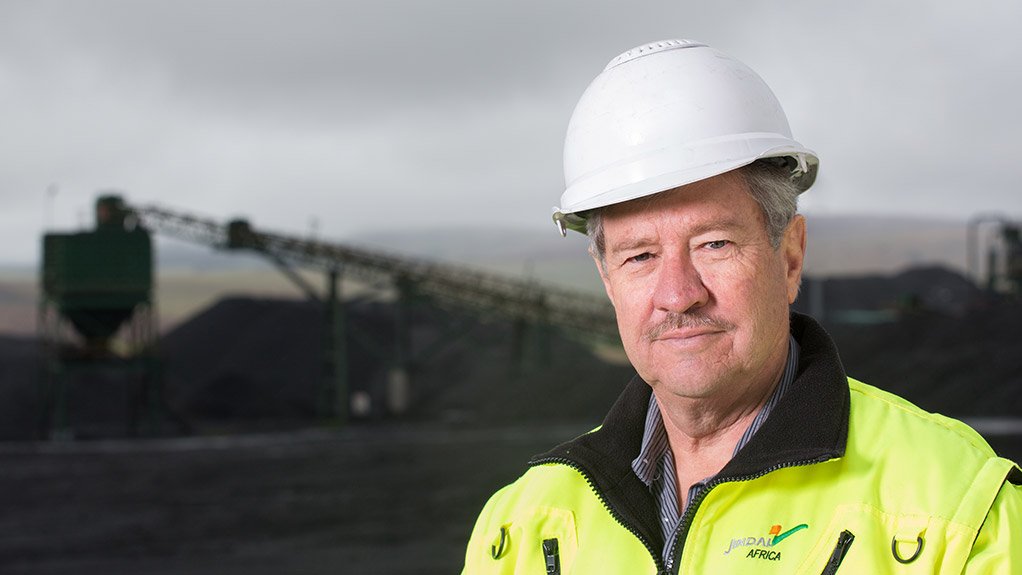 JOCK NEL
With over forty years of mining experience, Kiepersol colliery's newly appointed GM aims to stabilise production