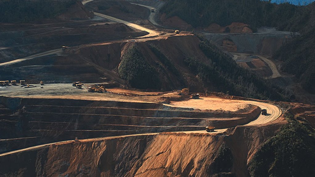 HIDDEN VALLEY GOLD OPERATION
Major capital projects are under way to increase mill throughput to an initial 4.7-million tons a year – these include installing an upgraded crusher, upgraded oxygen plant, reconfiguring tankage and increasing interstage screen capacity and raw water filtration
