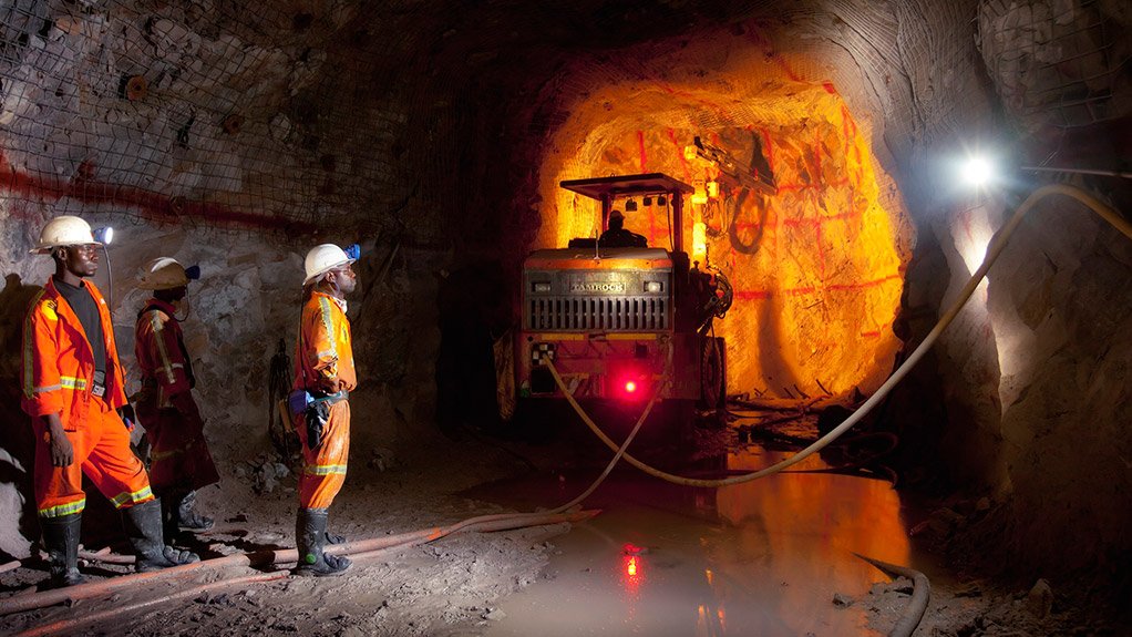 INCREASING VISIBILITY Visibility involves demonstrating the service offering of the Murray & Roberts Group to the mining industry at the indaba
