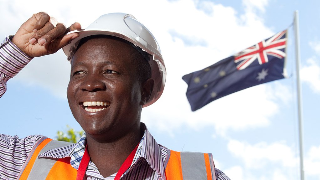AUSTRALIA BIG IN AFRICA
There are more than 200 Australian companies, with more than 700 projects in mining exploration, extraction and processing, operating in 42 African countries