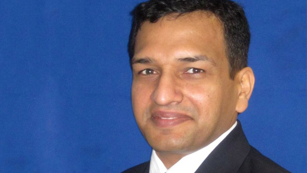 DINESH KUMAR
South Africa faces the challenges of lower maturity with regard to business, especially in the sectors of consumer goods, transport and healthcare
