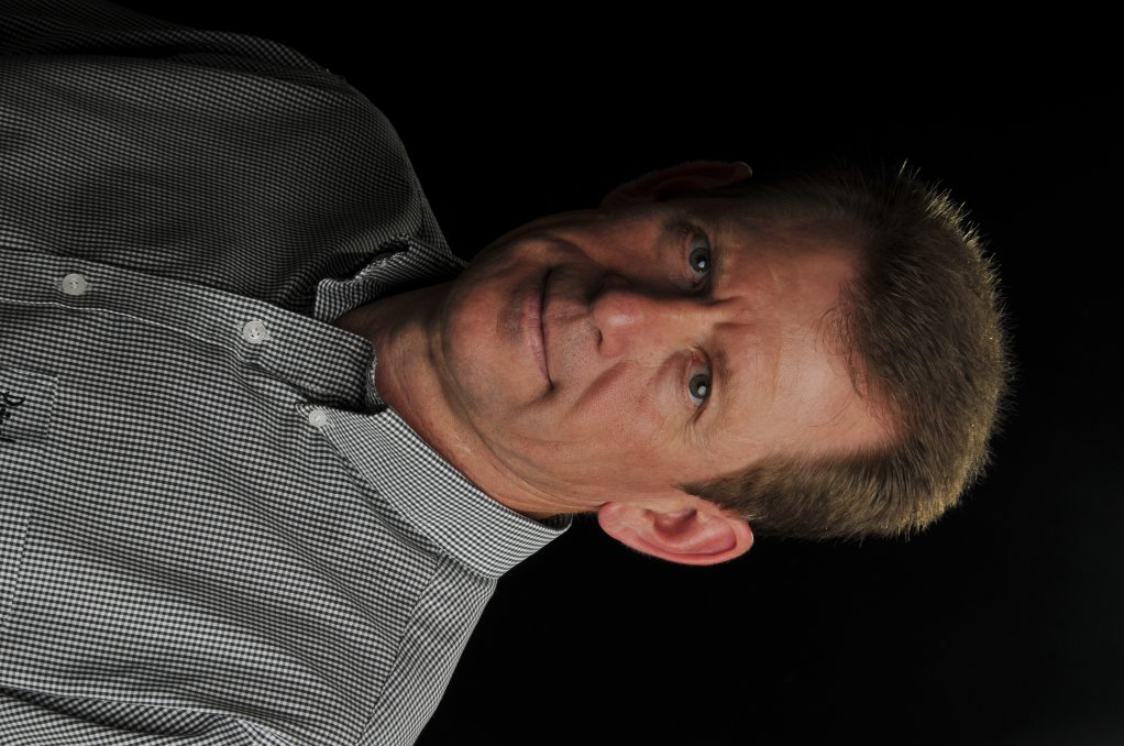 BARRY DE HARDE
The Topaz program integrates the supply chain management, project reporting and control systems of companies to enable the strict control of spending and revenue