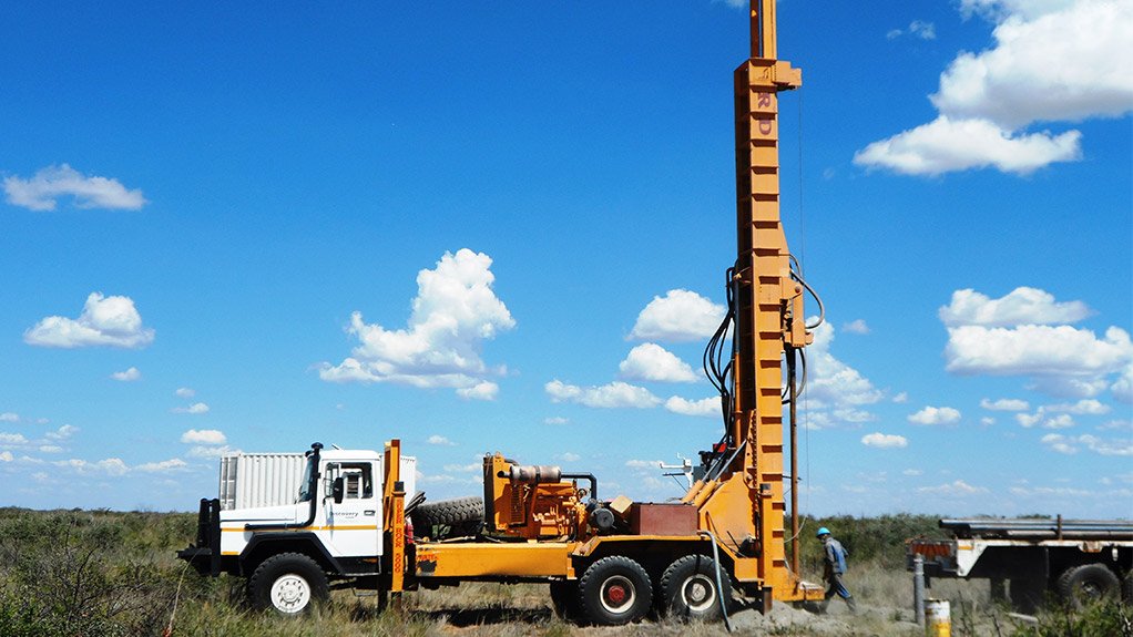 DIGGING FOR DIAMONDS Botswana Diamonds’ joint venture exploration project with Alrosa will focus on a drilling programme for the PL117 licence area, in Orapa