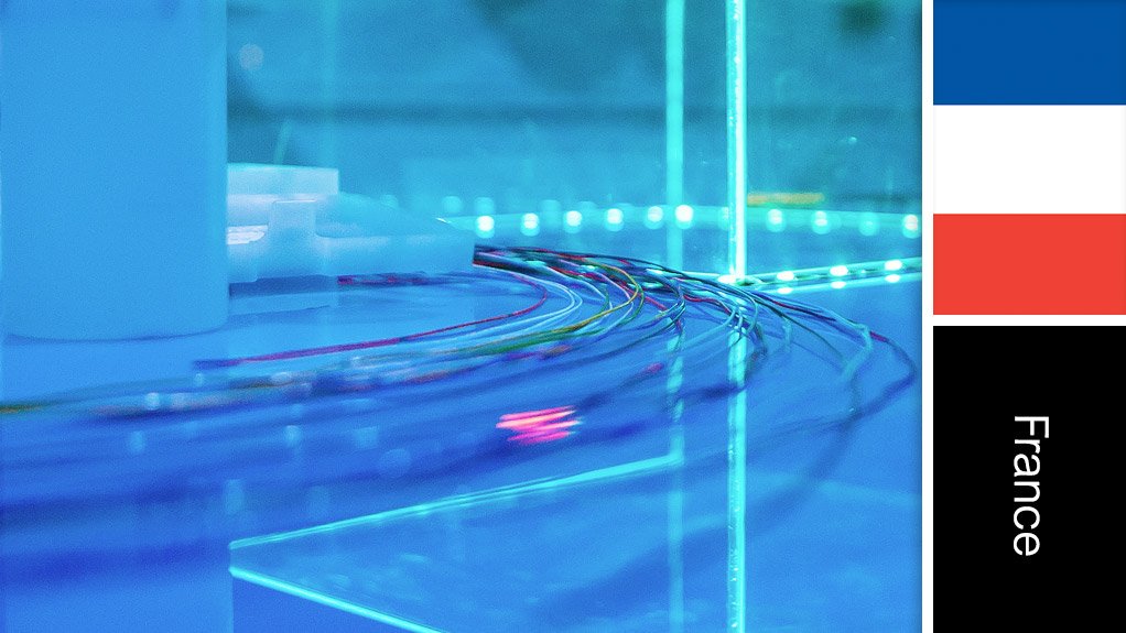 Oise department fibre-optic network project, France