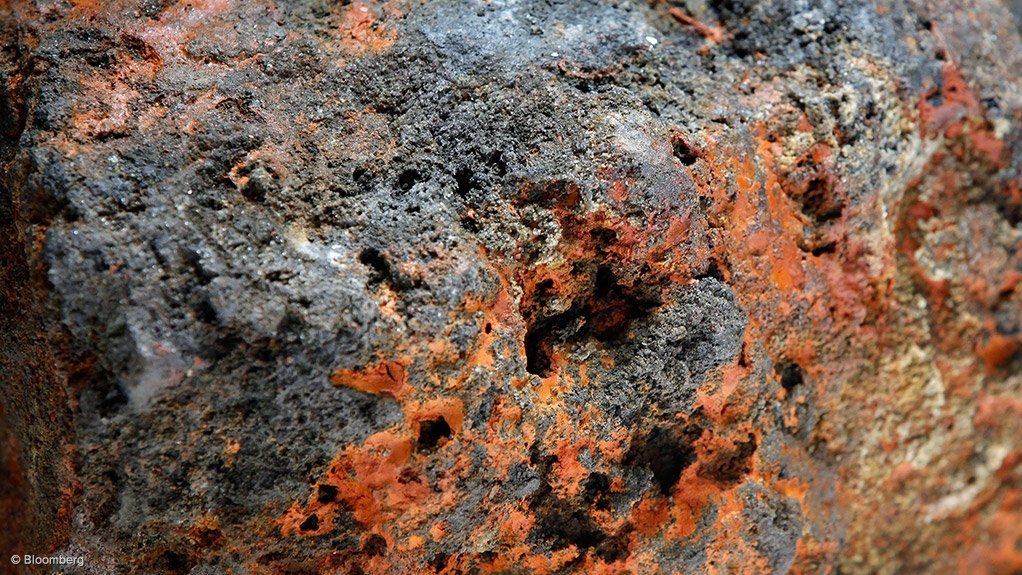 SEAFLOOR SULPHIDE DEPOSIT CLOSE-UP Seafloor massive sulphide deposits contain high concentrations of copper, zinc and lead ores, as well as significant gold and silver 