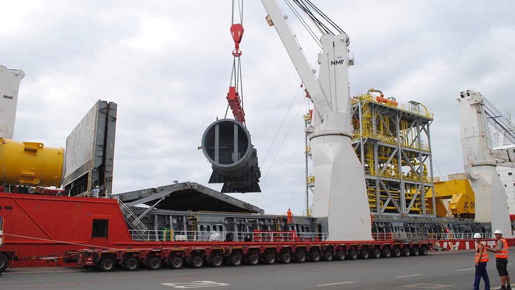Sasol’s 344.5 t wax reactor arrives in Richards Bay