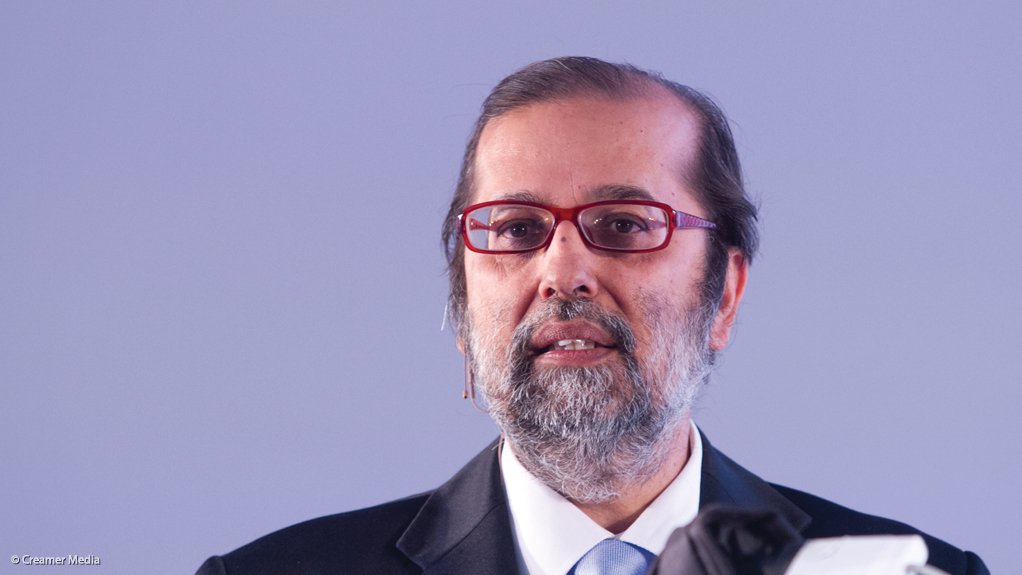 Communications Minister Yunus Carrim 