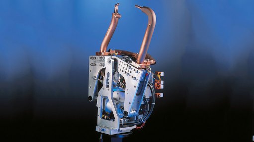 SERVO-PNEUMATIC SOLUTION
Festo's Servo-Pneumatic system controls the welding gun mounted on a welding robot
