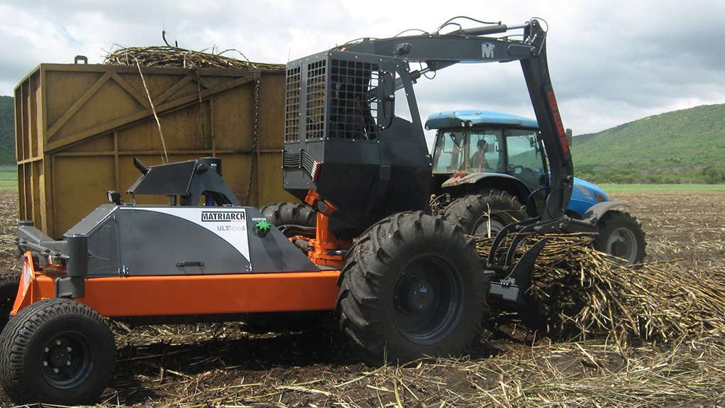 CANE SLEW LOADING MADE SIMPLE
Operators who have tested the machine are impressed with its visibility and comfort
