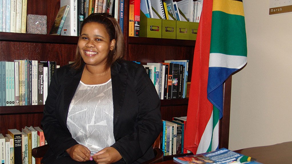 Lindidiwe Mazibuko 