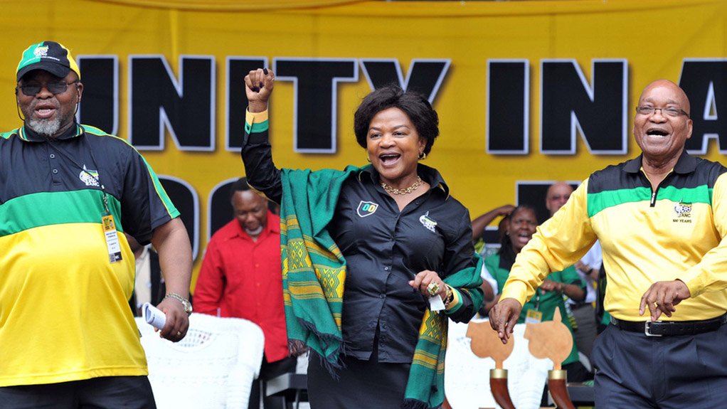 ANC SG Gwede Mantashe (L), chairperson Baleka Mbete (C) and President Jacob Zuma (R)