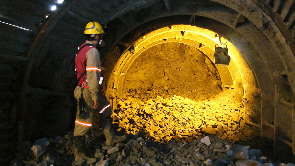 Continental Gold formalises small-scale mining contracts at Colombian flagship