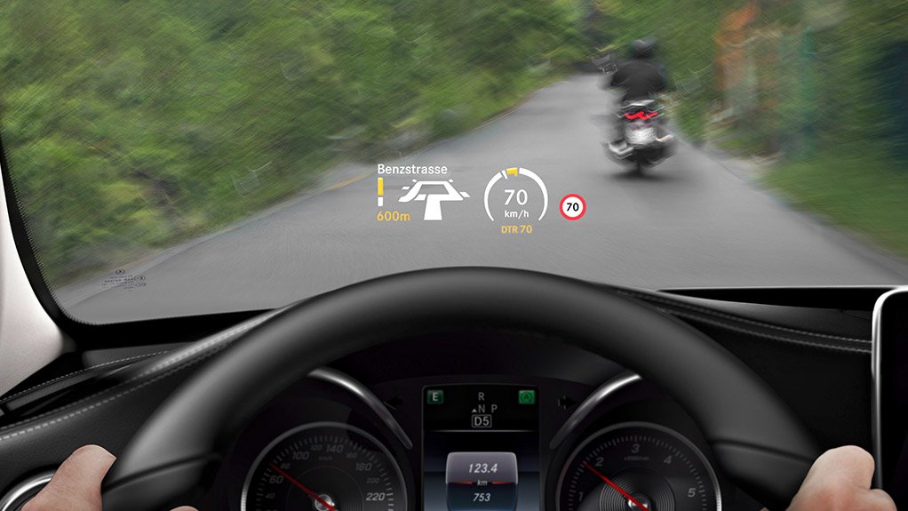 Head-up display in the new C-Class 