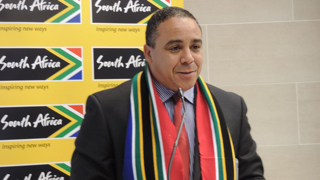 South Africa’s Ambassador to Chile, Dr Hilton Fisher