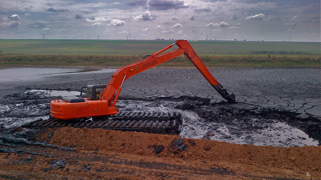 SGB Industrial Cleaning specialises in dam dredging and sediment removal, among other things.