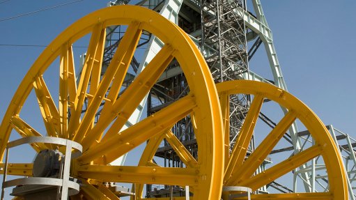 POSITIVE PROSPECTS 20 Shaft will produce about 125 000 oz/y of platinum