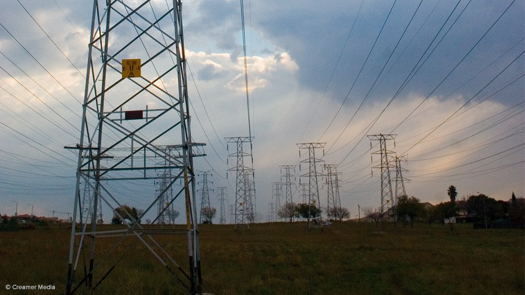 POWER CONNECTION 
Eskom says the 765 kV network will stretch from the power stations in Mpumalanga to those in the Western Cape by 2016
