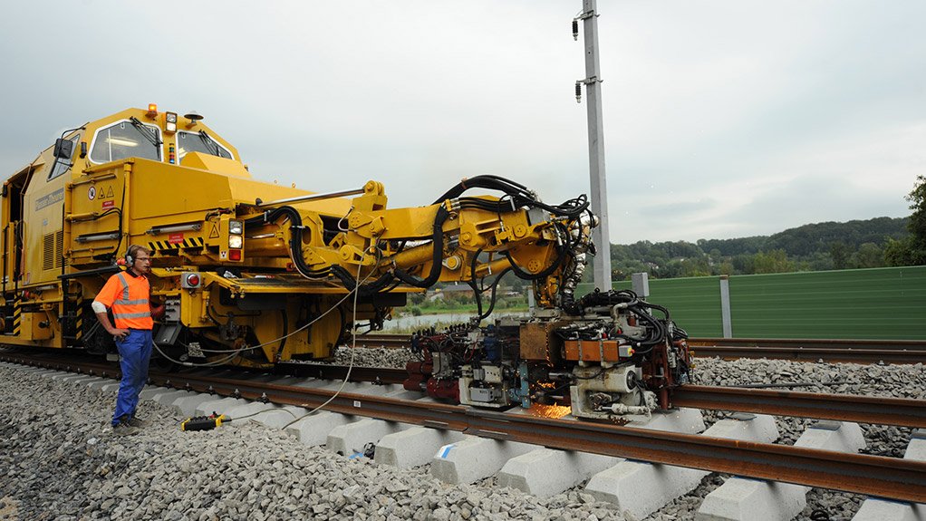 DEVELOPED TO COMPLY
Rail track maintenance and track laying machines manufacturer Plasser & Theurer developed a welding robot that would fully comply with EN 14587-2 standard
