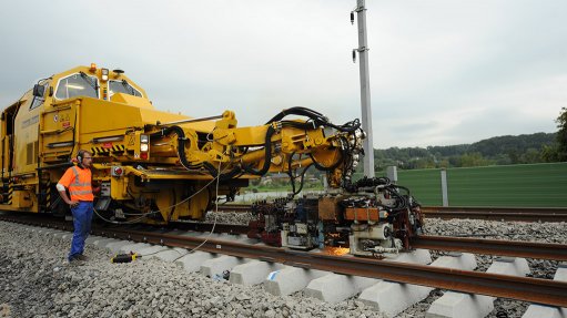 Continuous welded rails strengthen network