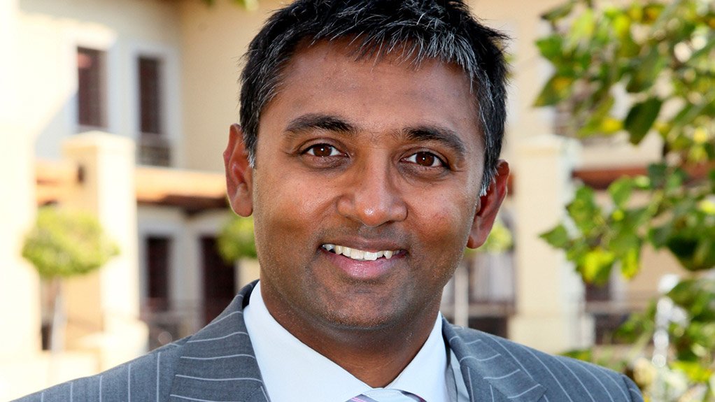 DESAN NAIDOO
Real-time information augmented using mathematical algorithms enables companies to compare, weigh and predict various performance metrics to assess the current and future performance of the overall business or of various departments