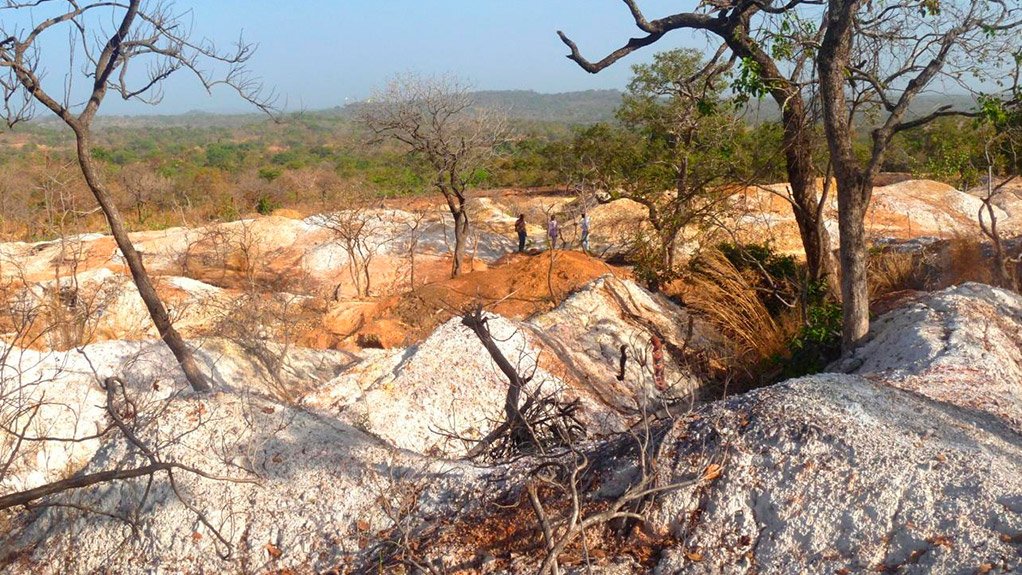SEIMANA GOLD PROJECT
Drake Resources has decided to fast-track its work on the project 
