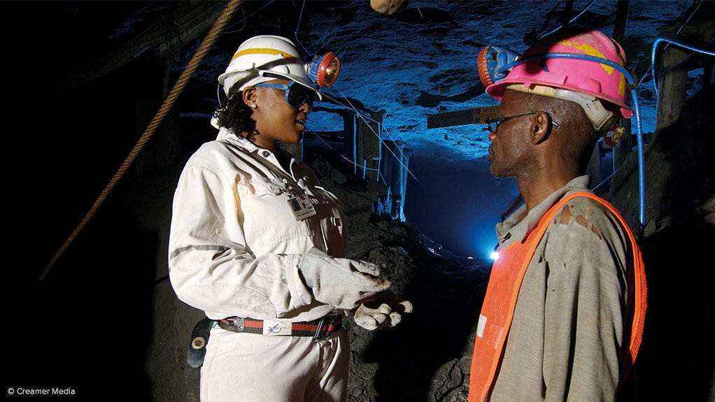 SLOW TRANSFORMATION
Employing women in the mining industry is still regarded as a compliance issue
