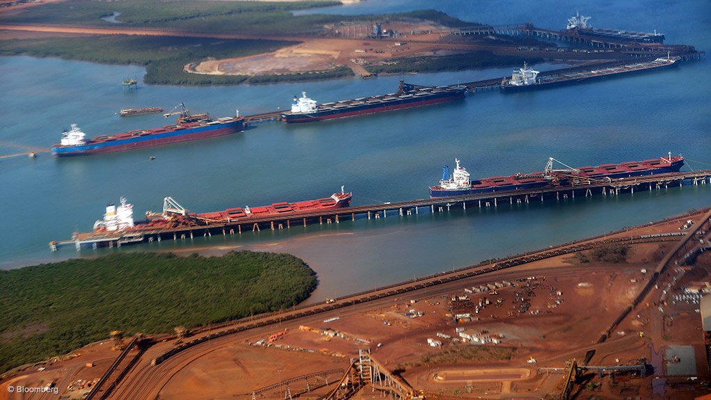 INVESTOR INTEREST
West African iron-ore projects that have clear and short-term access to the iron-ore market continue to attract attention
