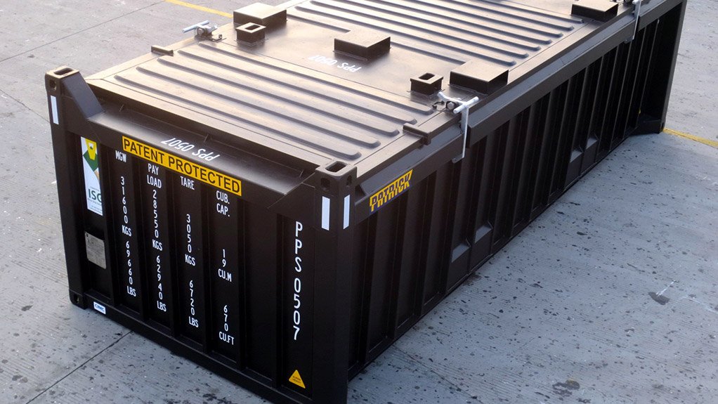 SPECIALISED MINING CONTAINER
Depending on how cranes are used and congestion in the port, a rate of 1 200 t/h is achievable with the pit-to-ship system
