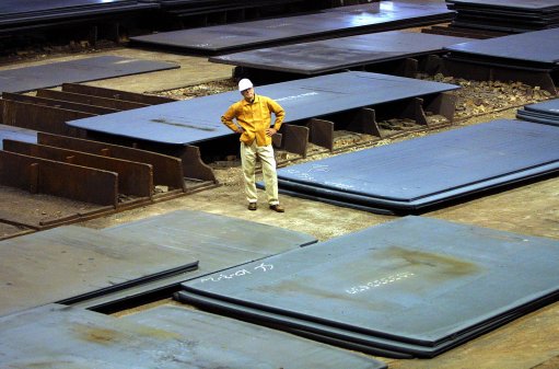 Mining plant designer constructs steel bridge