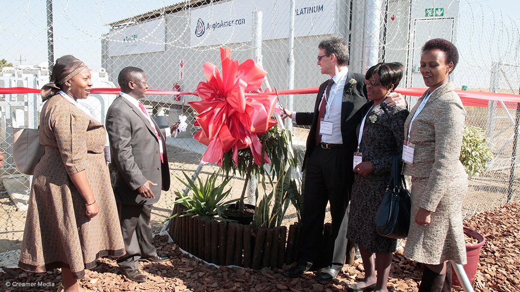 Platinum first as fuel cells power rural homes in Free State