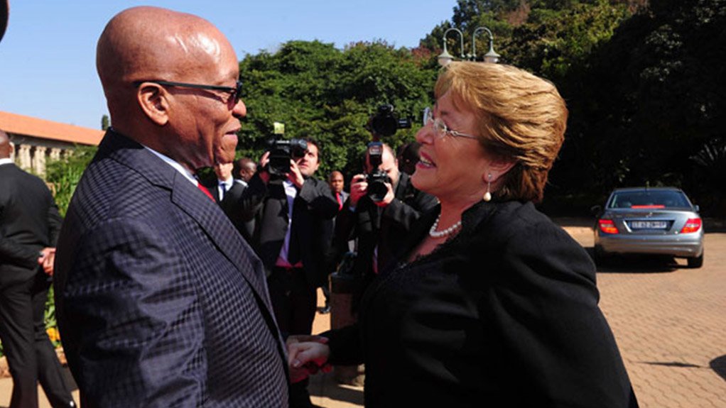 President Jacob Zuma greets his Chilean counterpart Michelle Bachelet Jeria at the Union Buildings in Pretoria