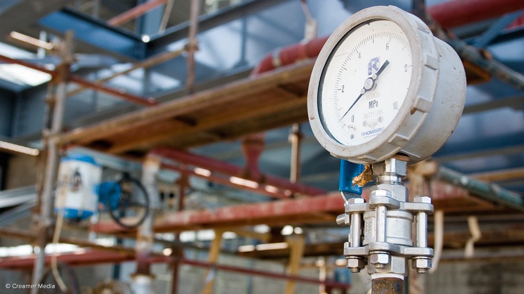 GAS DEMAND For gas to play a more prominent role in the energy mix of South Africa the size and distribution network of the gas market will need to increase