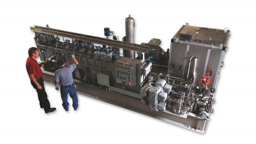 PROCESS GAS COMPRESSOR
The R11-million compressor forms part of Sasol’s expansion project