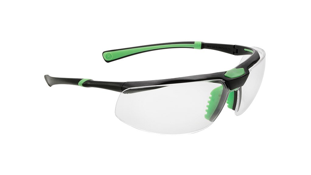 SAFETY EYEWEAR
Bramhope Safety Solutions is the sole distributor of Italian-manufactured eyewear, recently launched in South Africa
