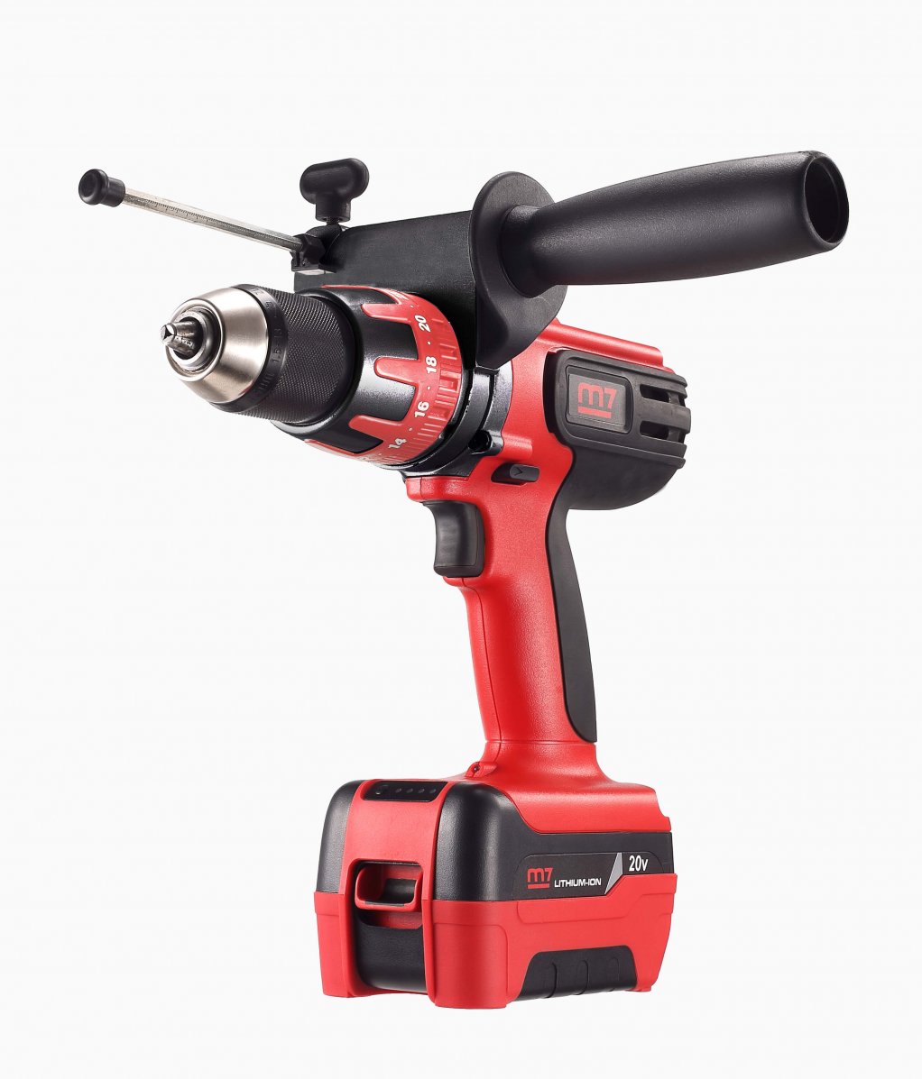 MIGHTY SEVEN CORDLESS HAMMER DRILL/SCREWDRIVER
The hammer option allows for working on harder surfaces
