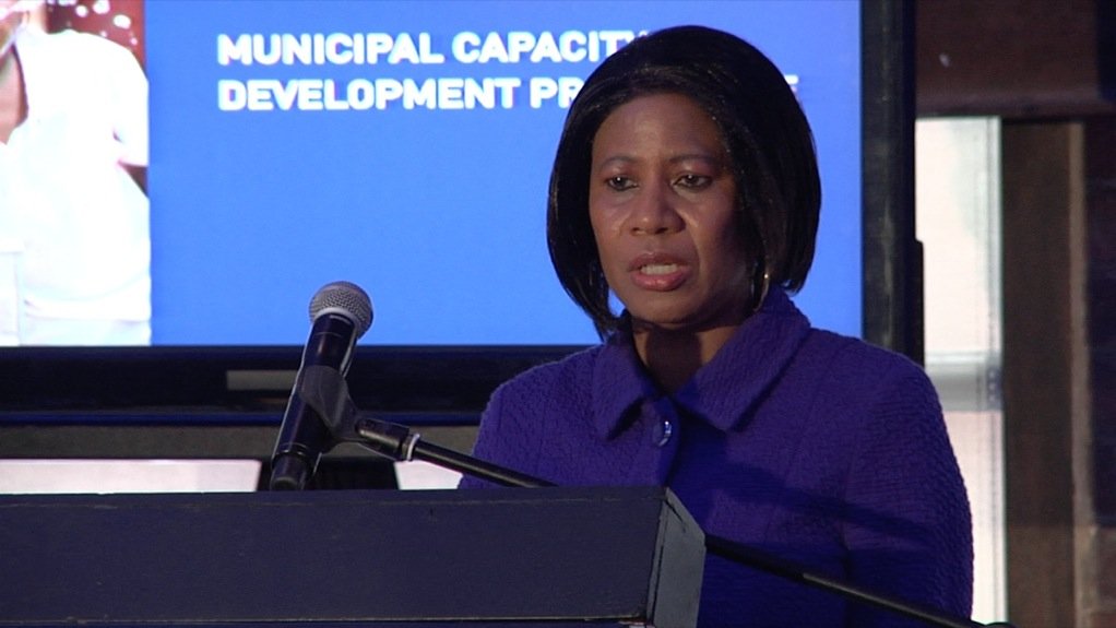 Anglo puts up R120m for municipal  capacity development