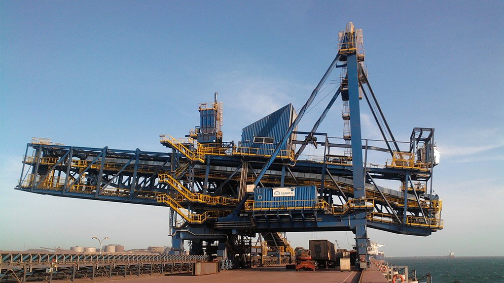 PORT OF NOUADHIBOU SHIPLOADER
The 10 000 t/h shiploader supplied by Tenova Takraf will receive final acceptance this month