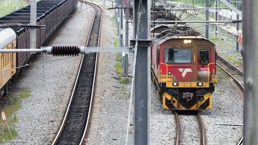 State rail company invests in track management